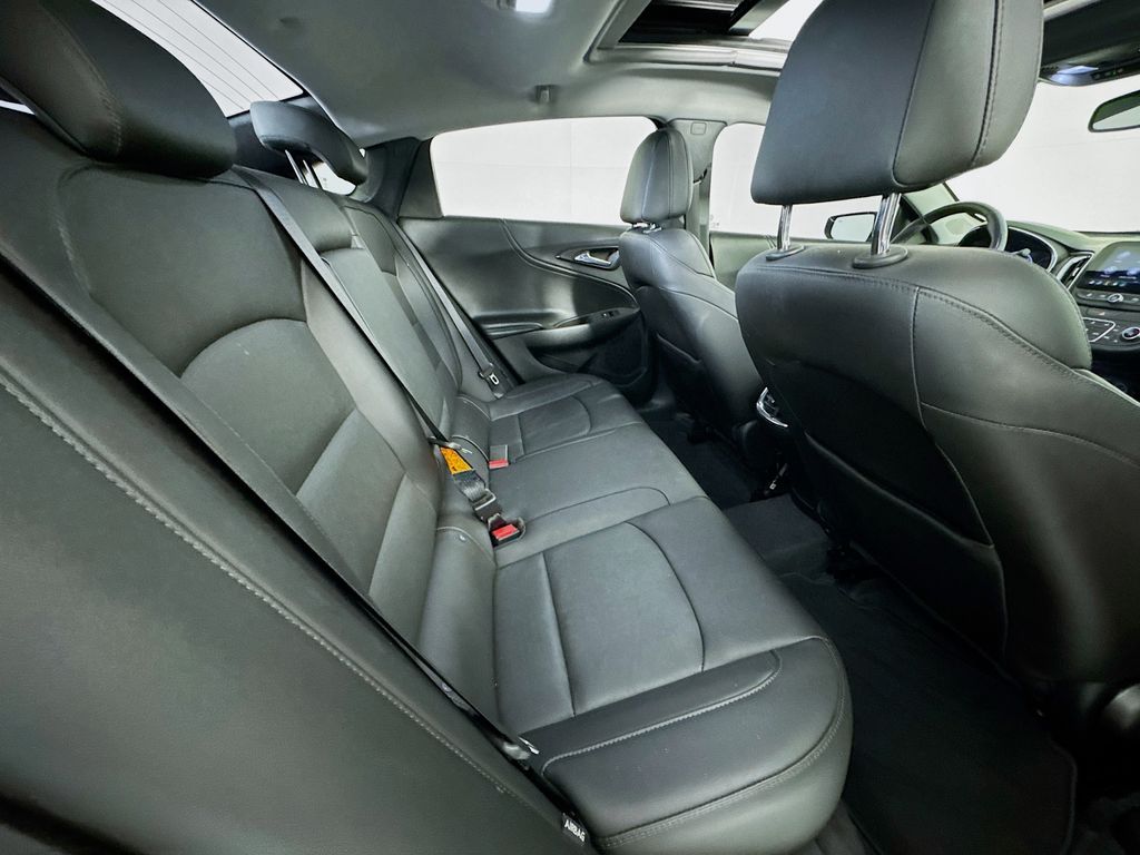 Used Car 2019 Chevrolet Malibu  Hybrid For Sale Under $15,000 In Austin, Texas