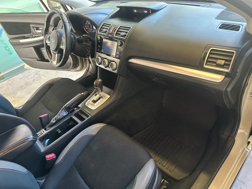 Used 2017 Beige Subaru 2.0i Premium image 30