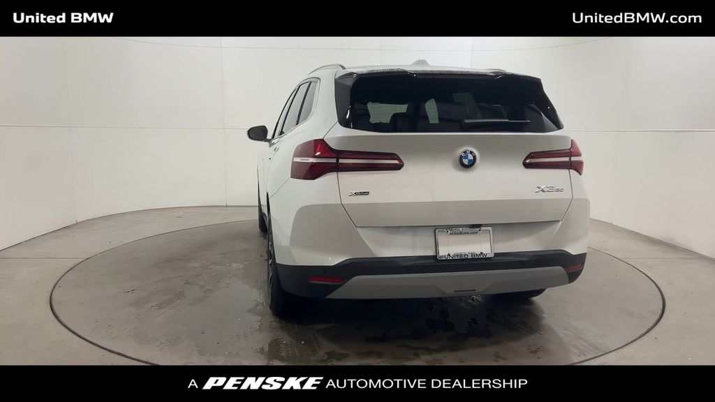 Thumbnail: 2026 BMW X3 - 7