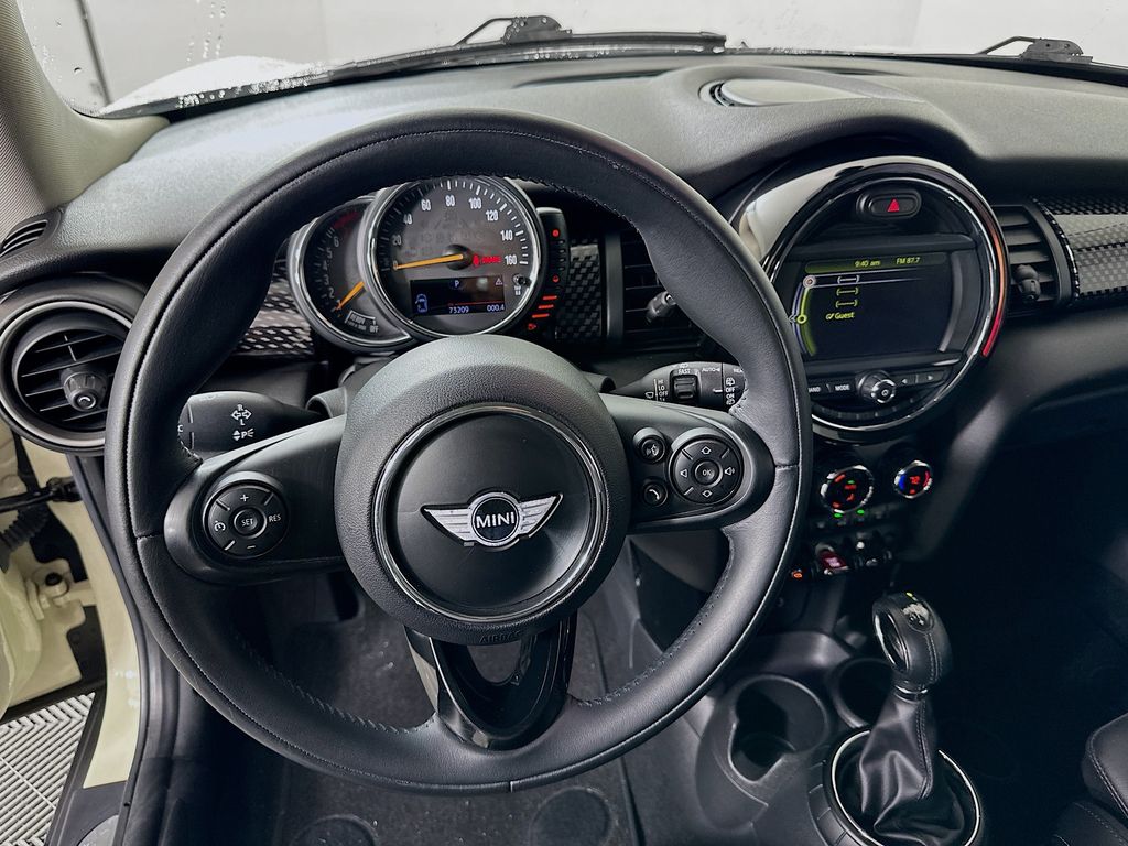 2015 MINI Cooper Base 20