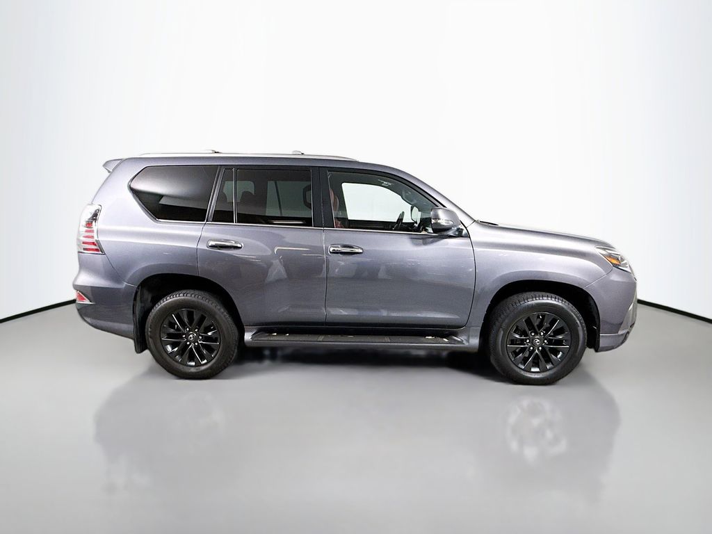 Thumbnail: 2023 Lexus GX - 4