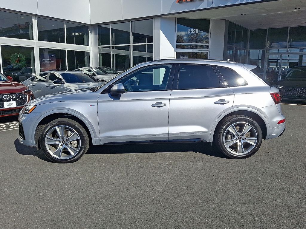 Thumbnail: 2025 Audi Q5 - 7