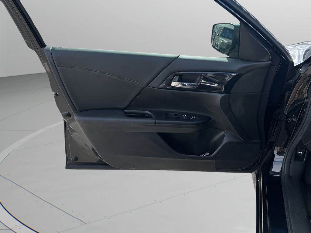 Used Car 2015 Honda Accord  Sport For Sale Under $12,000 In Austin, Texas