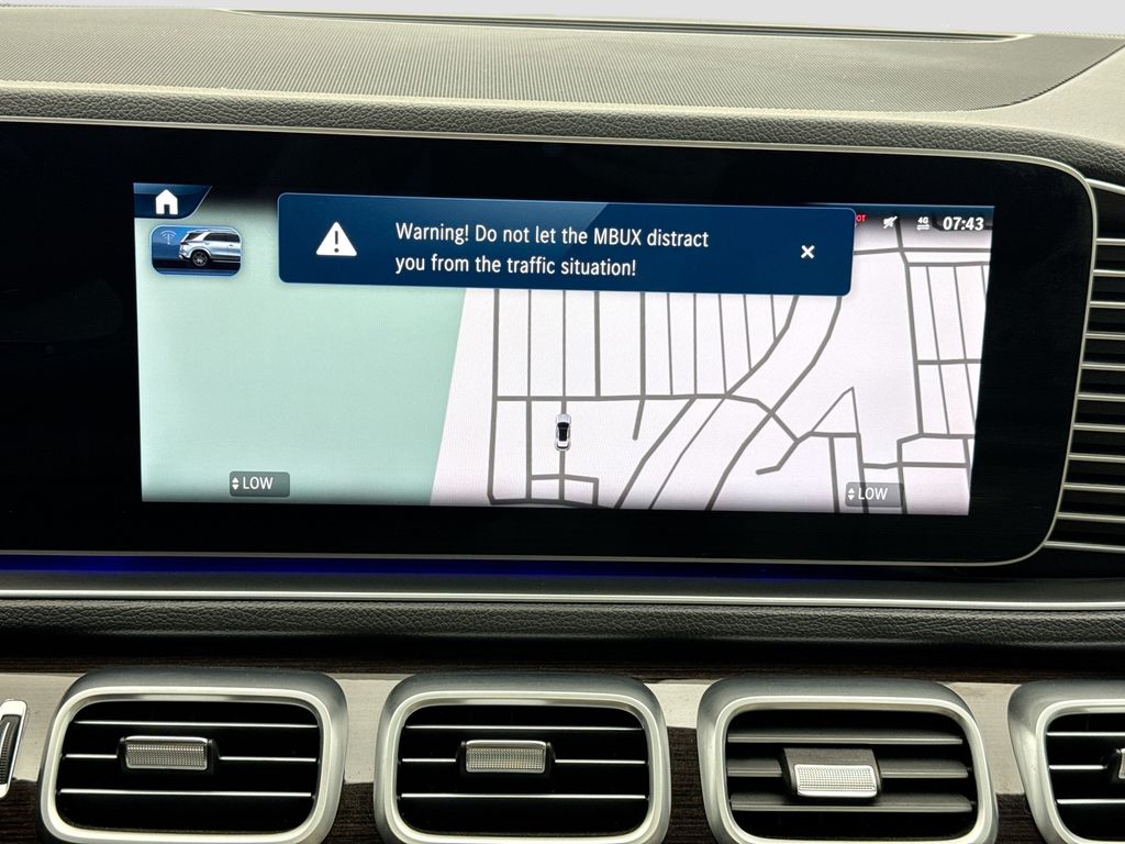 Thumbnail: 2025 Mercedes-Benz GLE - 14