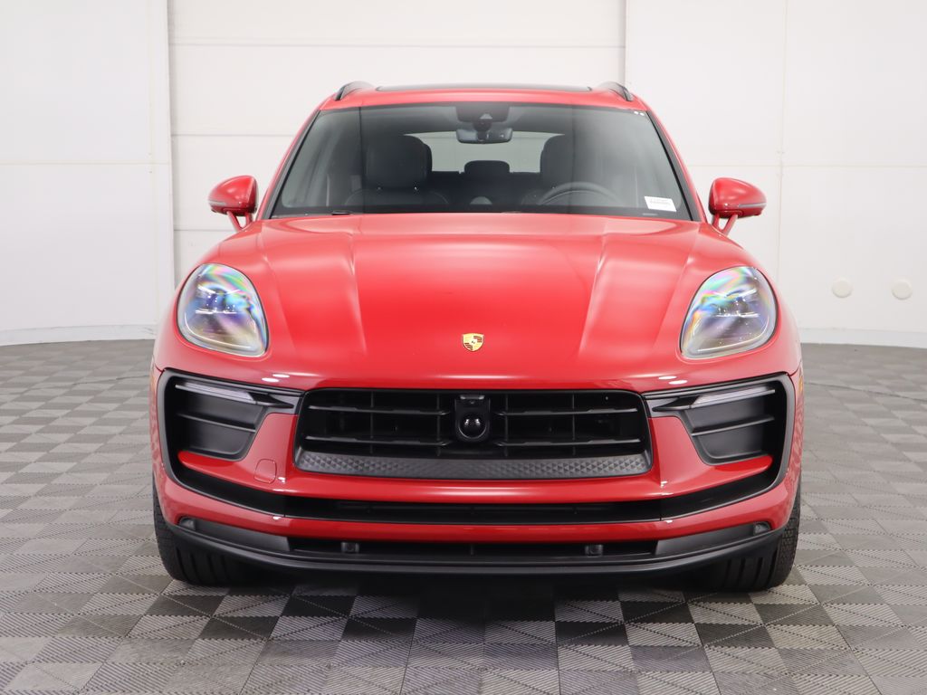 Thumbnail: 2025 Porsche Macan - 10