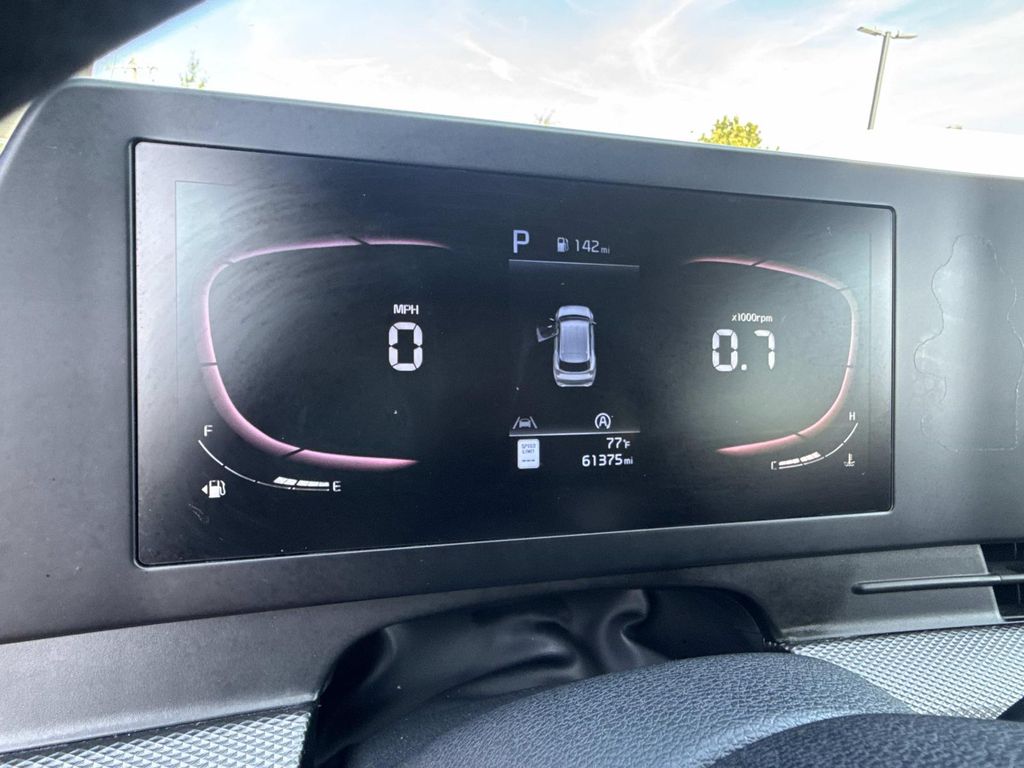 Used 2023 Black Kia LX image 18