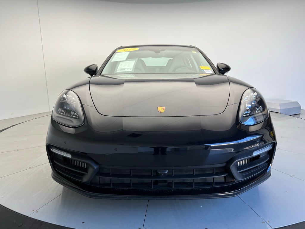 2022 Porsche Panamera 4 4