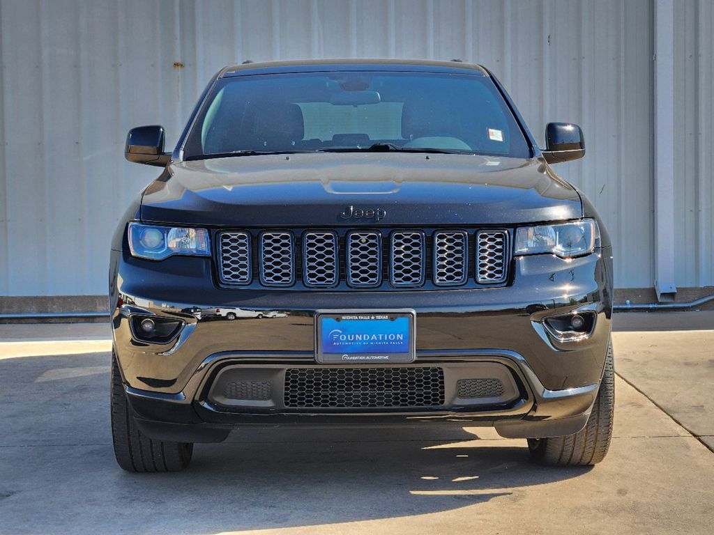 2021 Jeep Grand Cherokee Laredo X 2