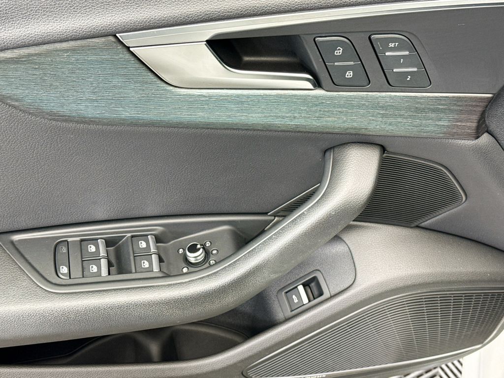 Thumbnail: 2018 Audi A4 - 22