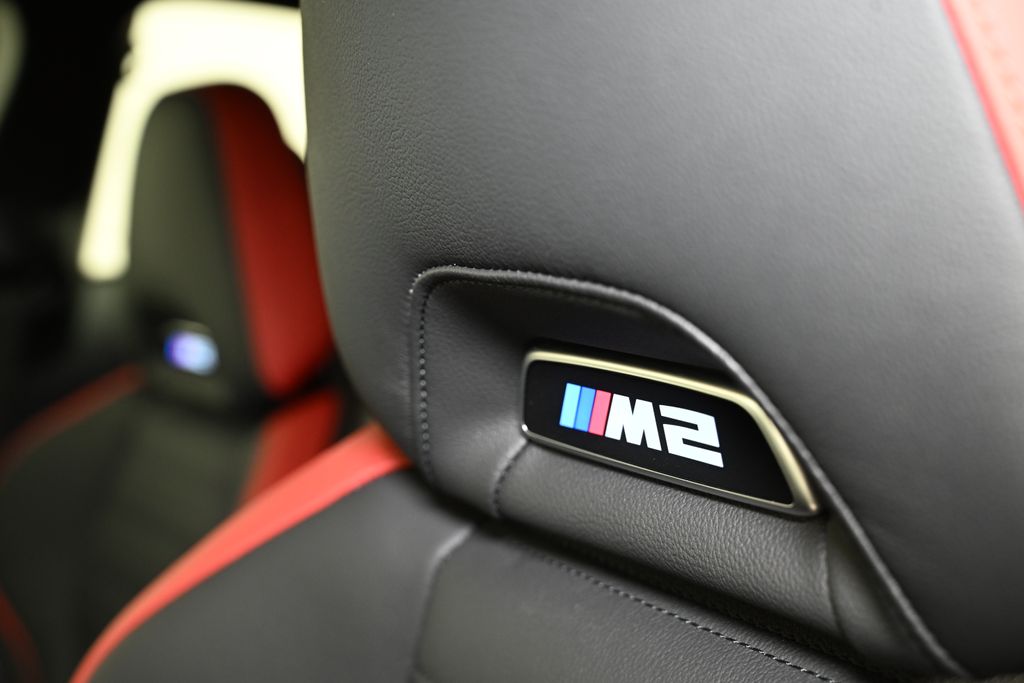 Thumbnail: 2025 BMW M2 - 21