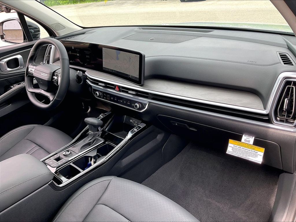 2026 Kia Sorento — photo 10