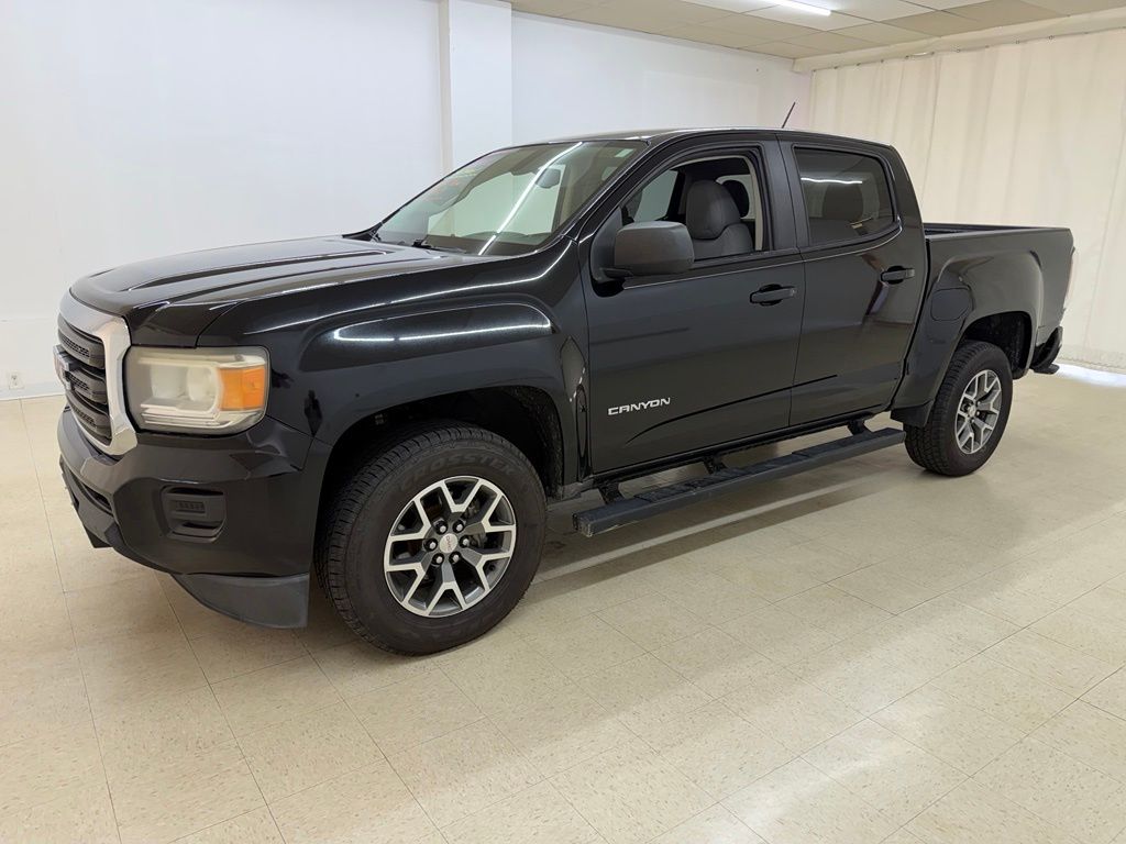Onyx Black 2017 GMC Canyon Pickup Truck 4X2 6-Speed Automatic