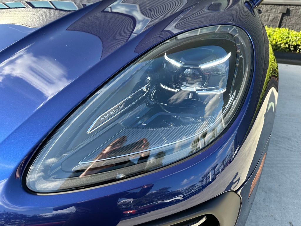 Thumbnail: 2026 Porsche Macan - 13