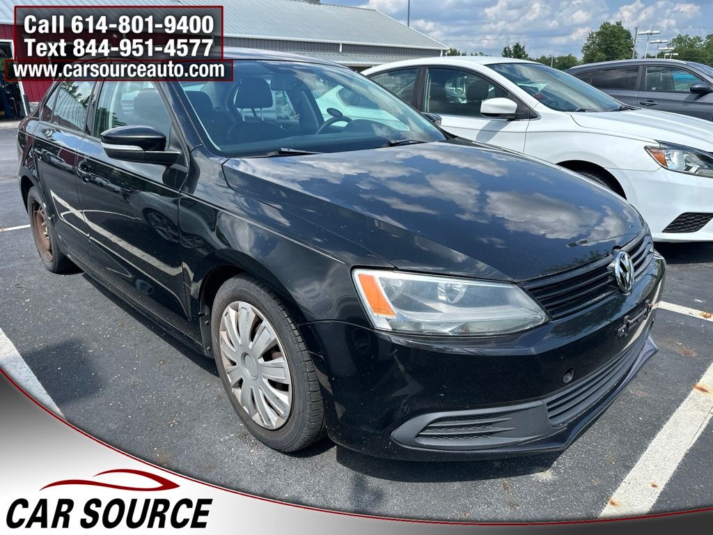 Black Uni 2011 Volkswagen Jetta Sedan Front-Wheel Drive 6-Speed Automatic