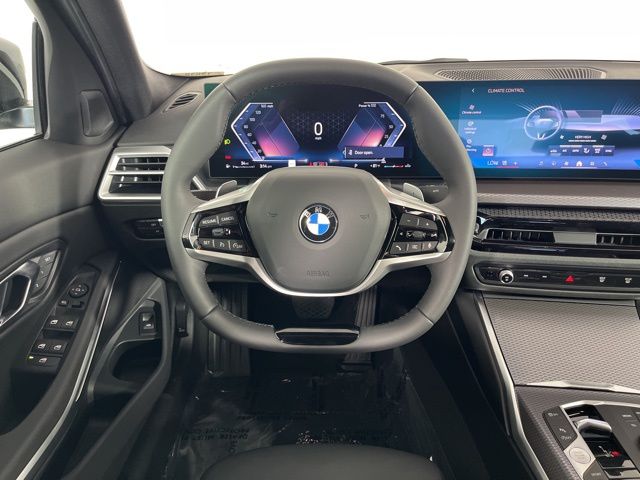 Thumbnail: 2025 BMW 3 Series - 5