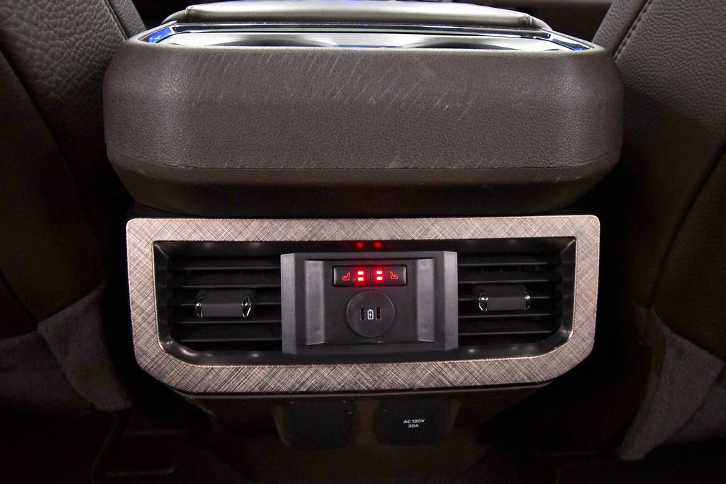 Used 2023 Ford F-350SD Truck
