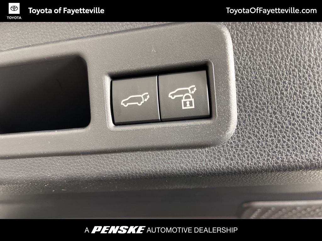 Thumbnail: 2026 Toyota 4Runner - 21