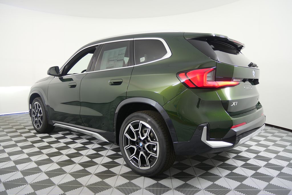 Thumbnail: 2025 BMW X1 - 5