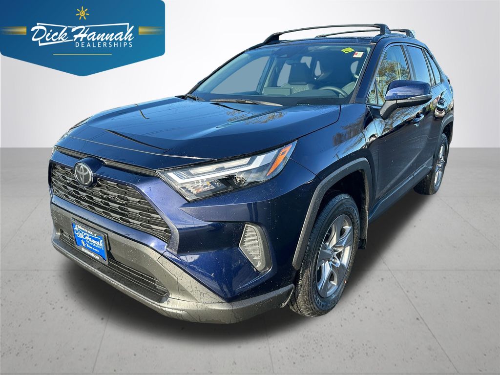 2025 Toyota RAV4 XLE AWD
