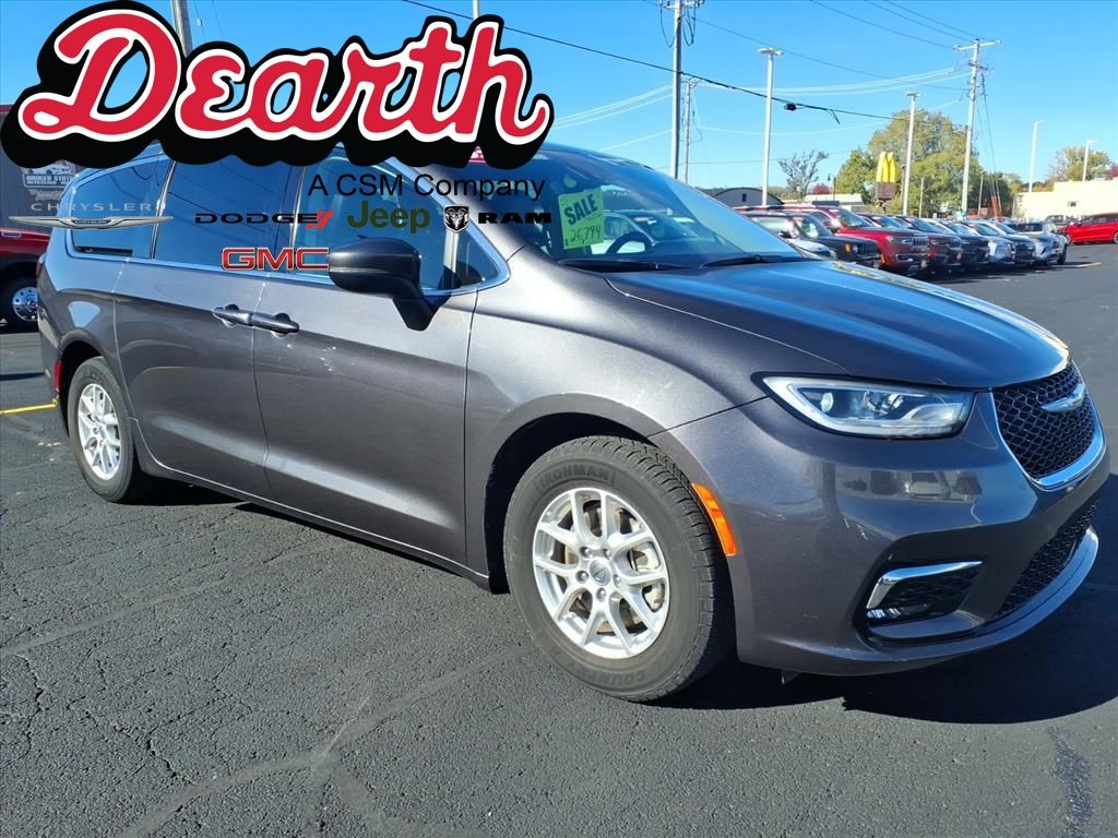 Gray (Granite Crystal Metallic Clearcoat) 2023 Chrysler Pacifica Touring L FWD Minivan Front-Wheel Drive 9-Speed Automatic