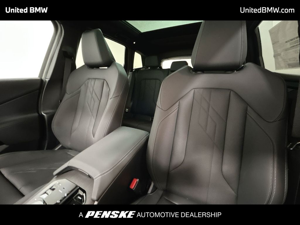 Thumbnail: 2026 BMW X3 - 13