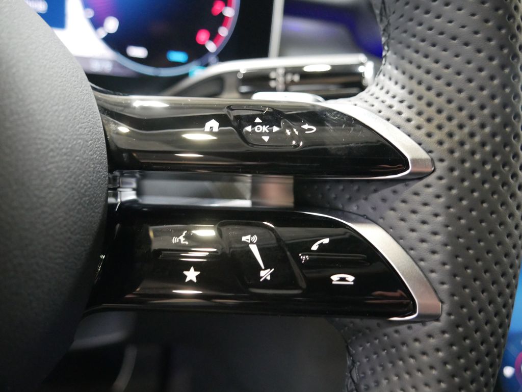 Thumbnail: 2026 Mercedes-Benz CLE - 24