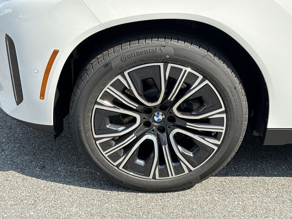 Thumbnail: 2026 BMW X3 - 10