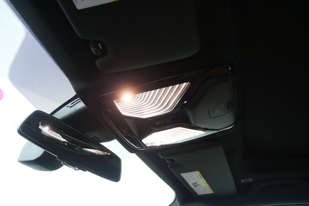 Thumbnail: 2026 BMW 3 Series - 19