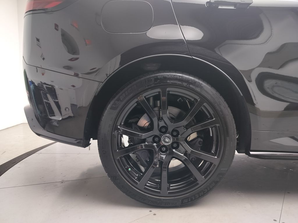 Thumbnail: 2024 Land Rover Range Rover Sport - 30