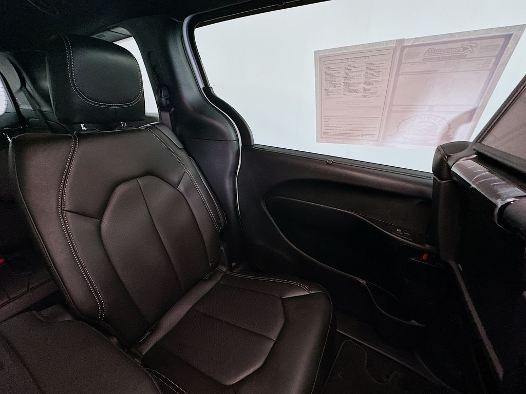 ChryslerPacifica14