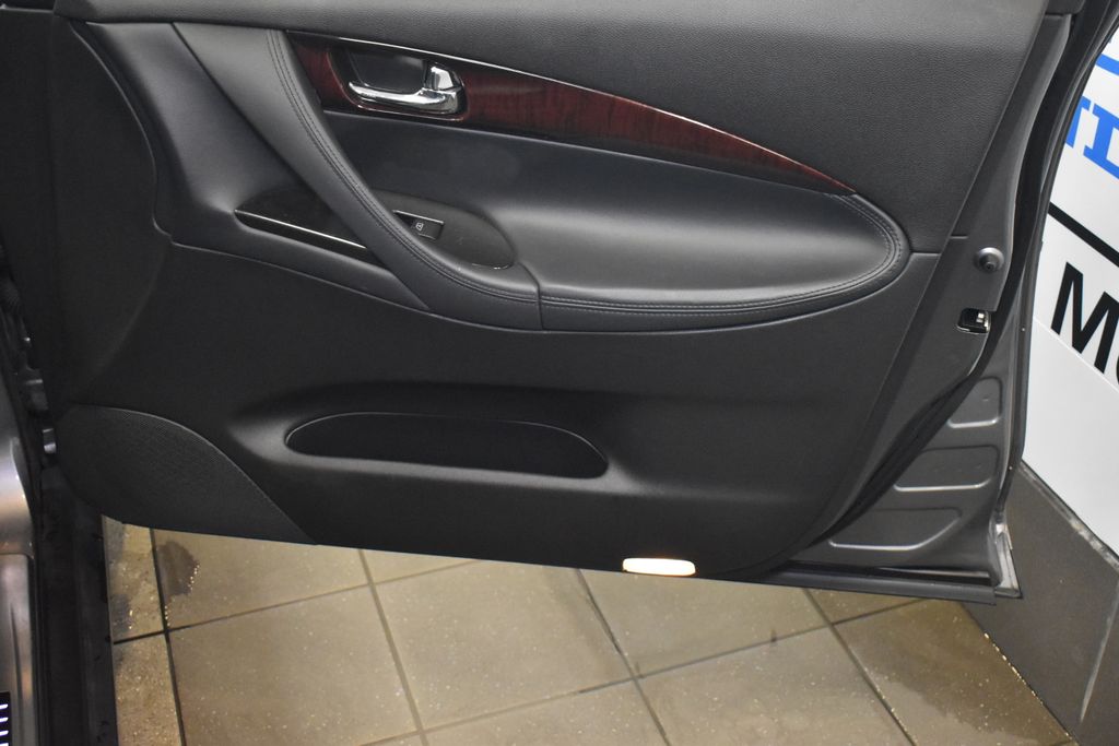 2014 INFINITI QX50 Journey 28