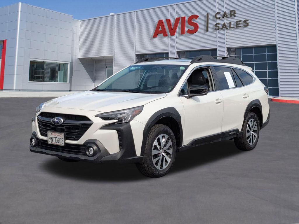 2025 Subaru Outback Premium AWD