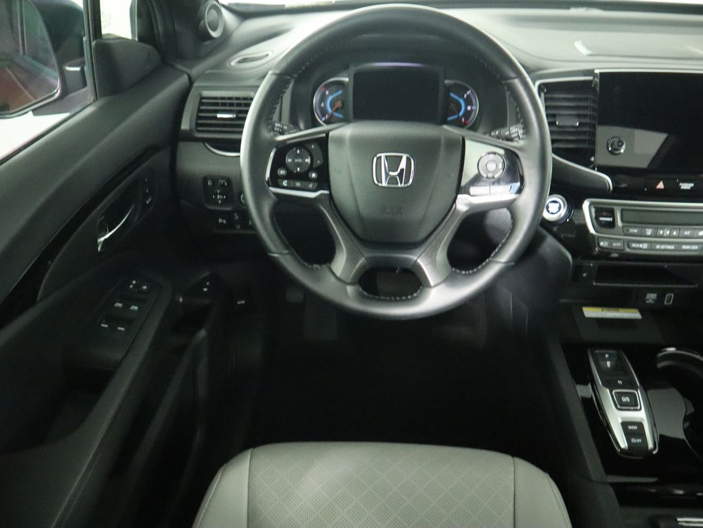 Thumbnail: 2021 Honda Passport - 10