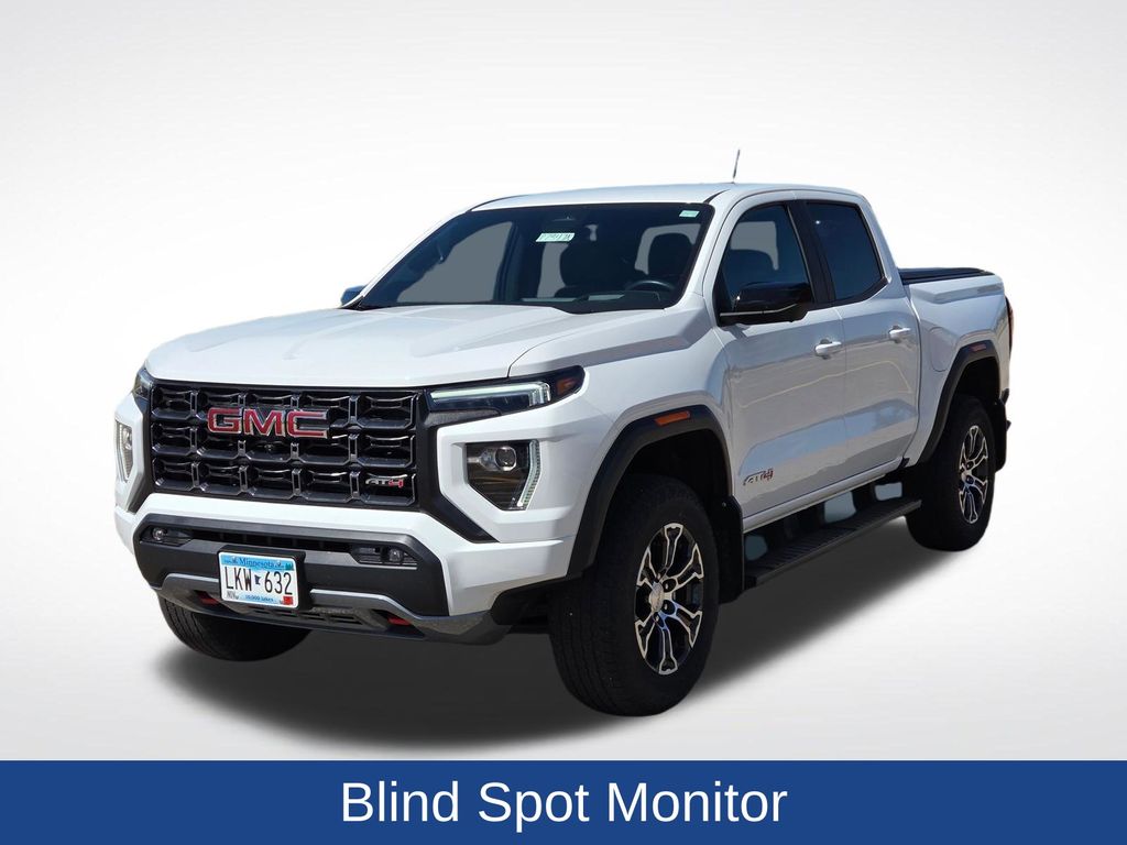 2023 GMC Canyon 4WD Crew Cab Short Box AT4