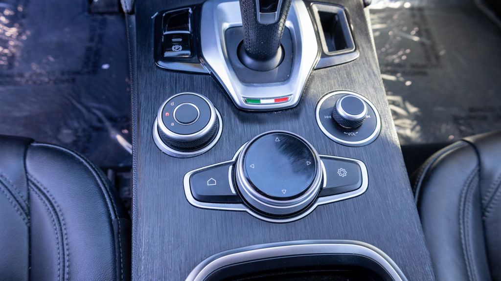 Used 2022 Alfa Romeo Stelvio Sprint 4D Sport Utility
