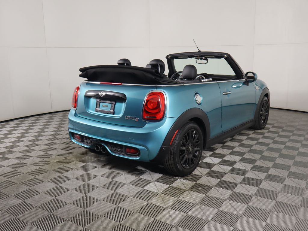 Thumbnail: 2018 MINI Cooper - 5