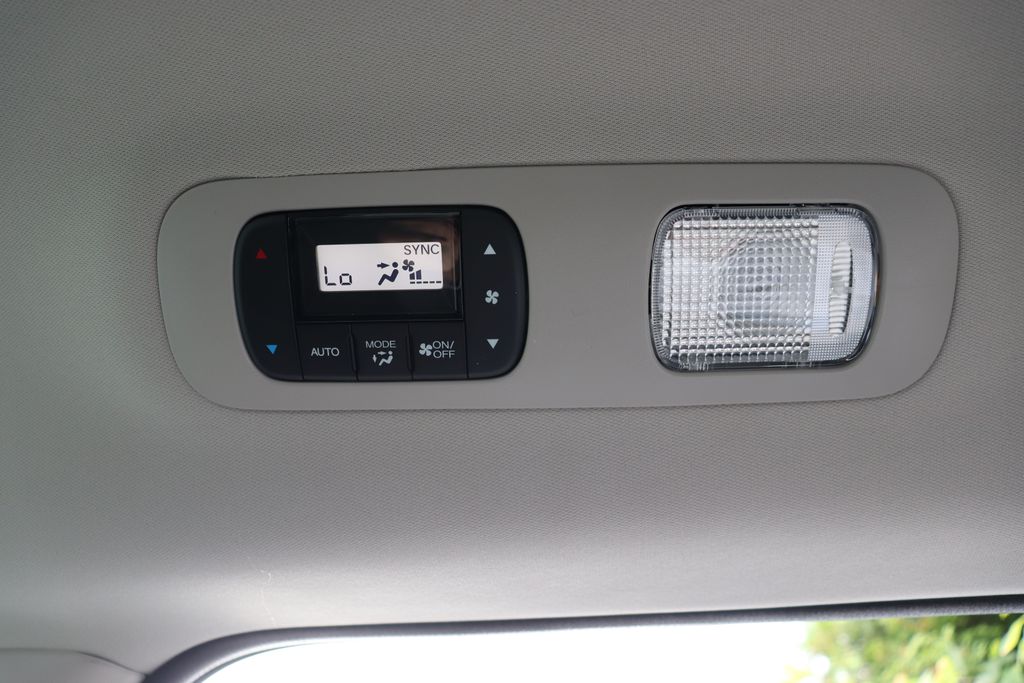 Thumbnail: 2026 Honda Odyssey - 16