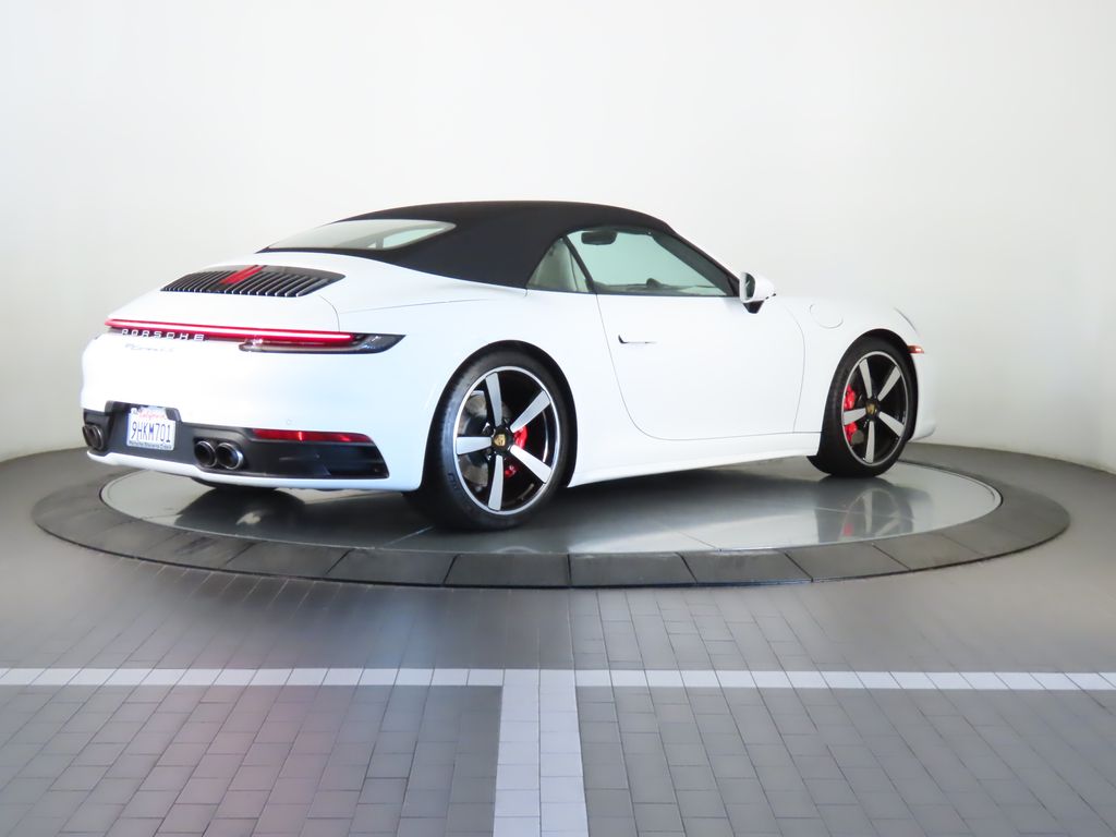 2023 Porsche 911 Carrera 4S 5