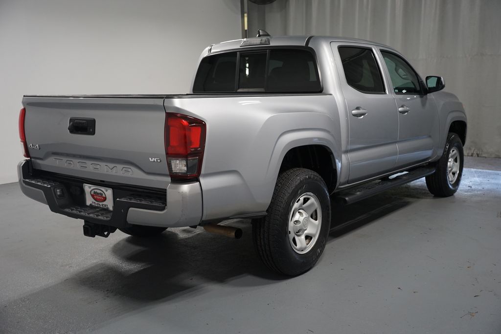 Thumbnail: 2021 Toyota Tacoma - 8