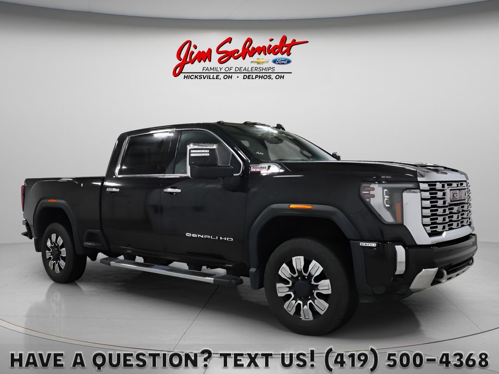 Onyx Black 2024 GMC Sierra 2500HD Denali Crew Cab 4WD Pickup Truck Four-Wheel Drive Automatic