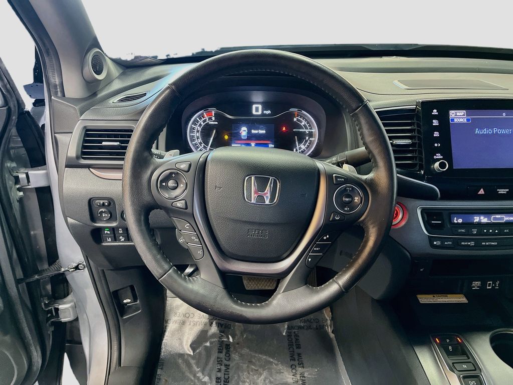 Used 2023 Silver Honda RTL-E image 11