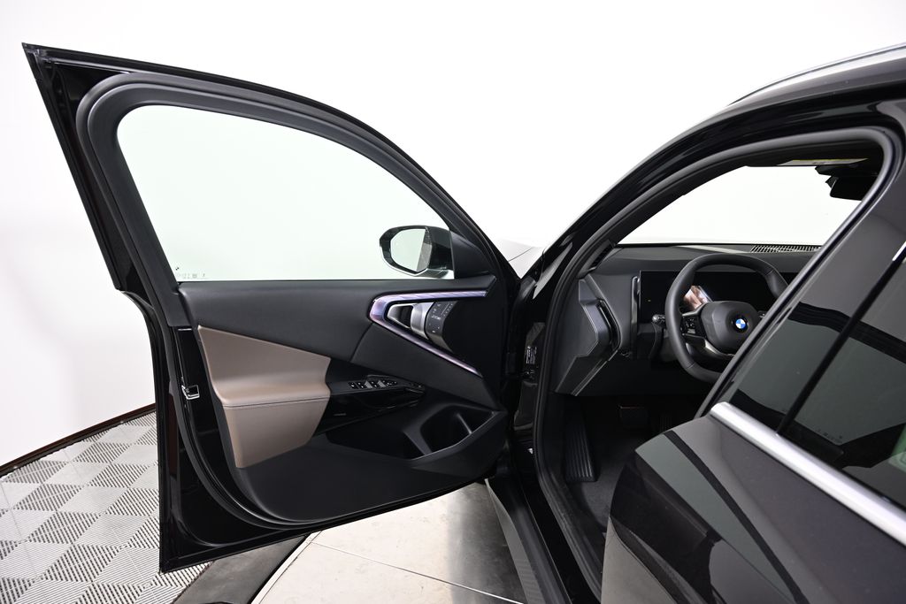 Thumbnail: 2026 BMW X3 - 21