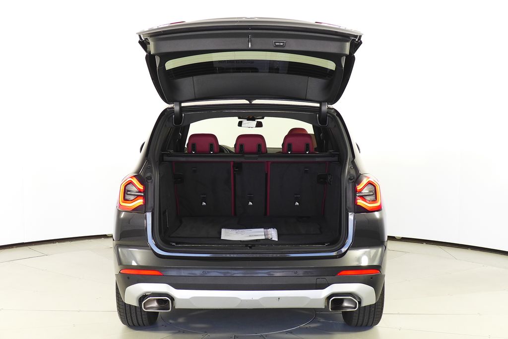 Thumbnail: 2024 BMW X3 - 10