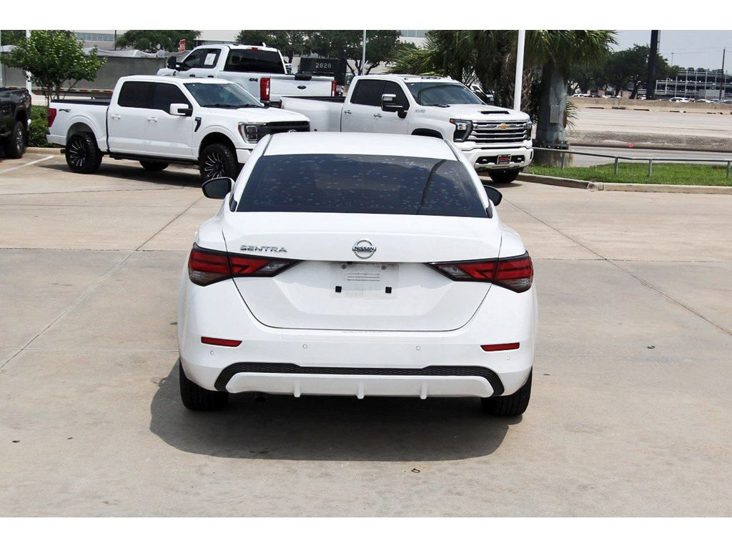 2022 Nissan Sentra S White at Central Houston Nissan
