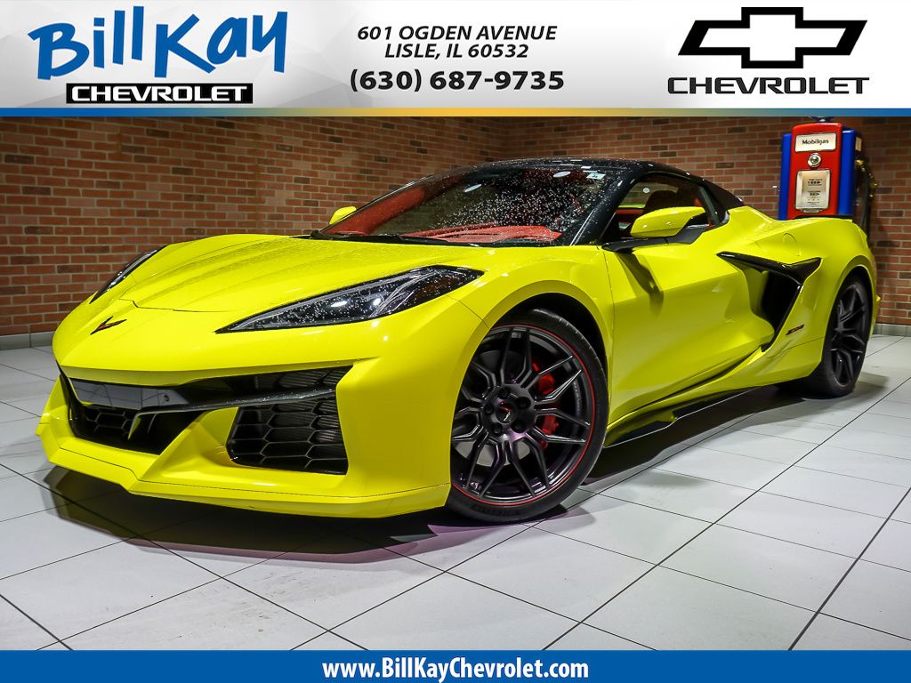Accelerate Yellow Metallic 2024 Chevrolet Corvette Convertible Rear-Wheel Drive 8-Speed Dual Clutch