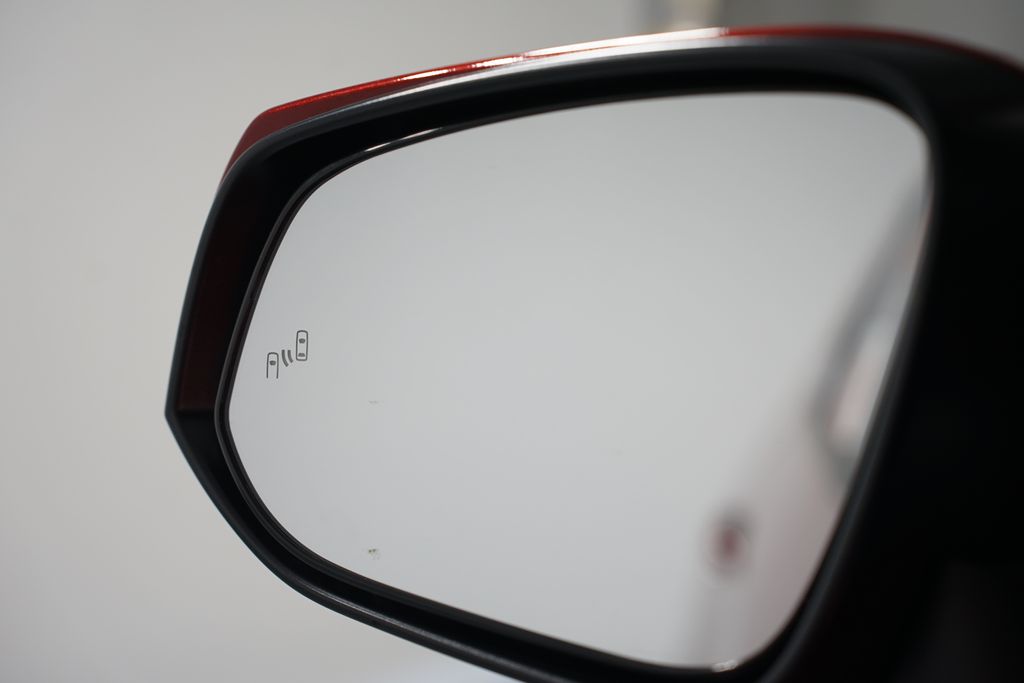 Thumbnail: 2025 Toyota RAV4 - 26