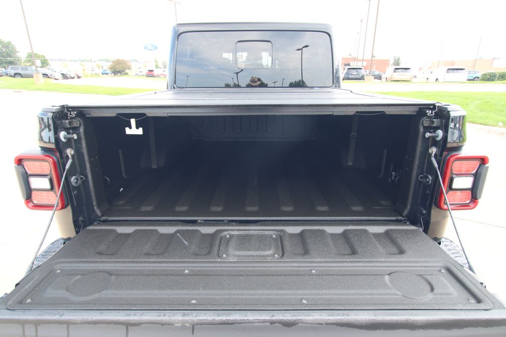 Used 2020 Jeep Gladiator Truck