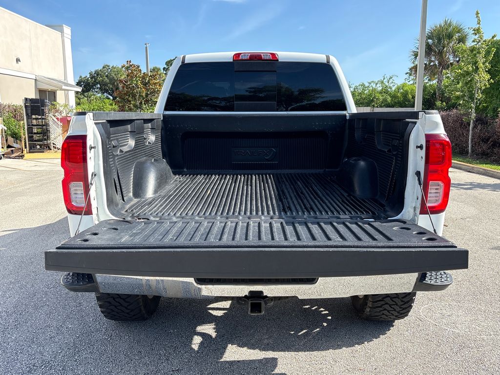 Used 2018 White Chevrolet LTZ image 11