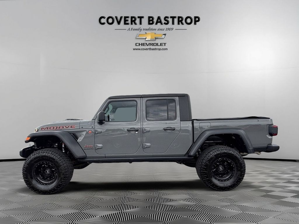 Used Car 2022 Jeep Gladiator  Mojave For Sale Under $40,000 In Austin, Texas