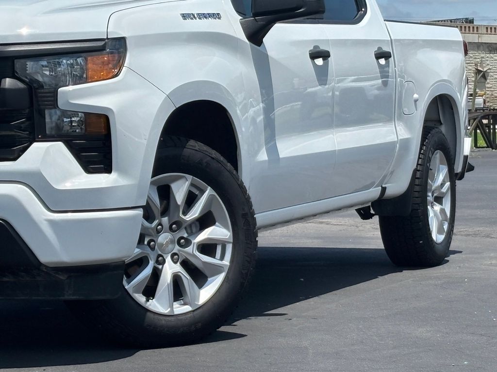 Used Car 2024 Chevrolet Silverado 1500  Custom For Sale Under $35,000 In Austin, Texas
